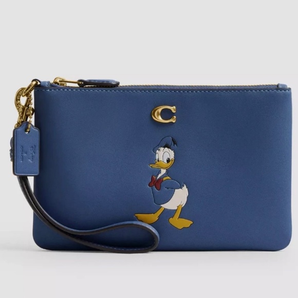 New! SOLDOUT RARE COACH X DISNEY Donald Duck Wristlet - Picture 2 of 4